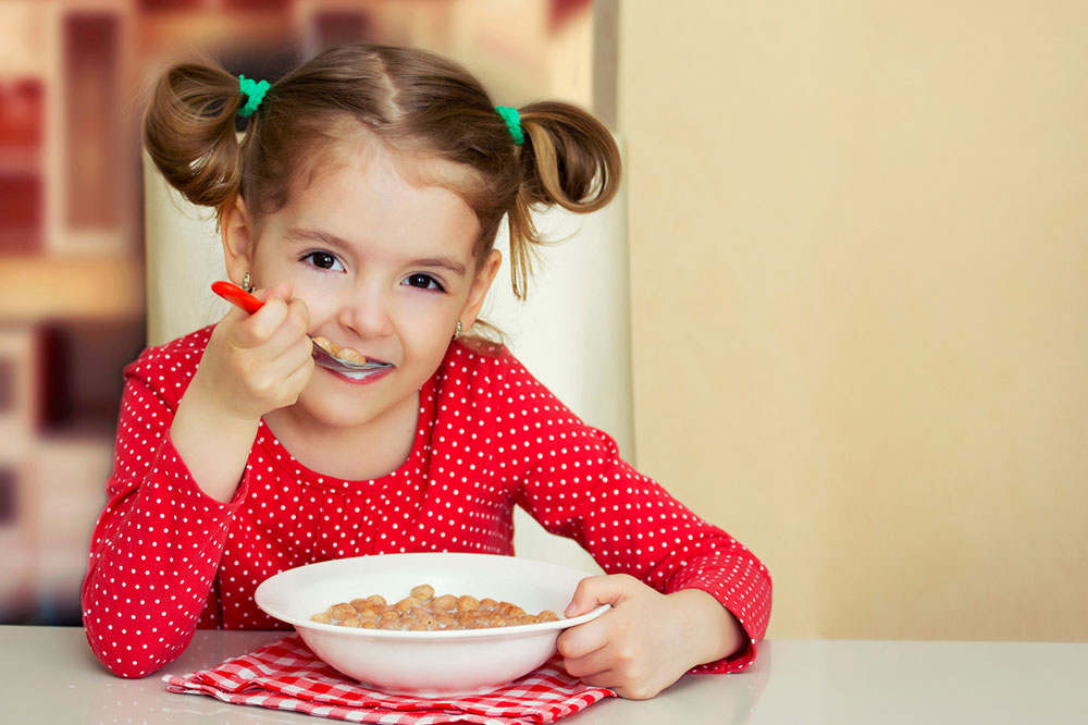 5 Healthy Snacks for Kids With ADHD